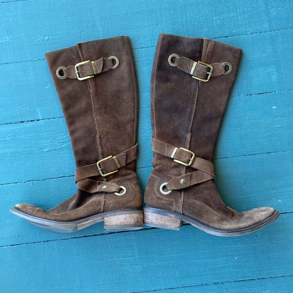 Cordani Orlando distressed suede brown boots. ‎ size 37